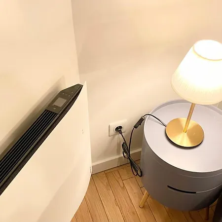 107 - Tour Eiffel Luxe 15eme Appartement Parijs